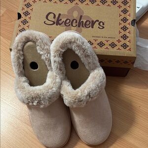 Skecher’s memory foam for lined slippers.